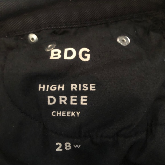 Bdg high rise cheeky shorts - Picture 2 of 2